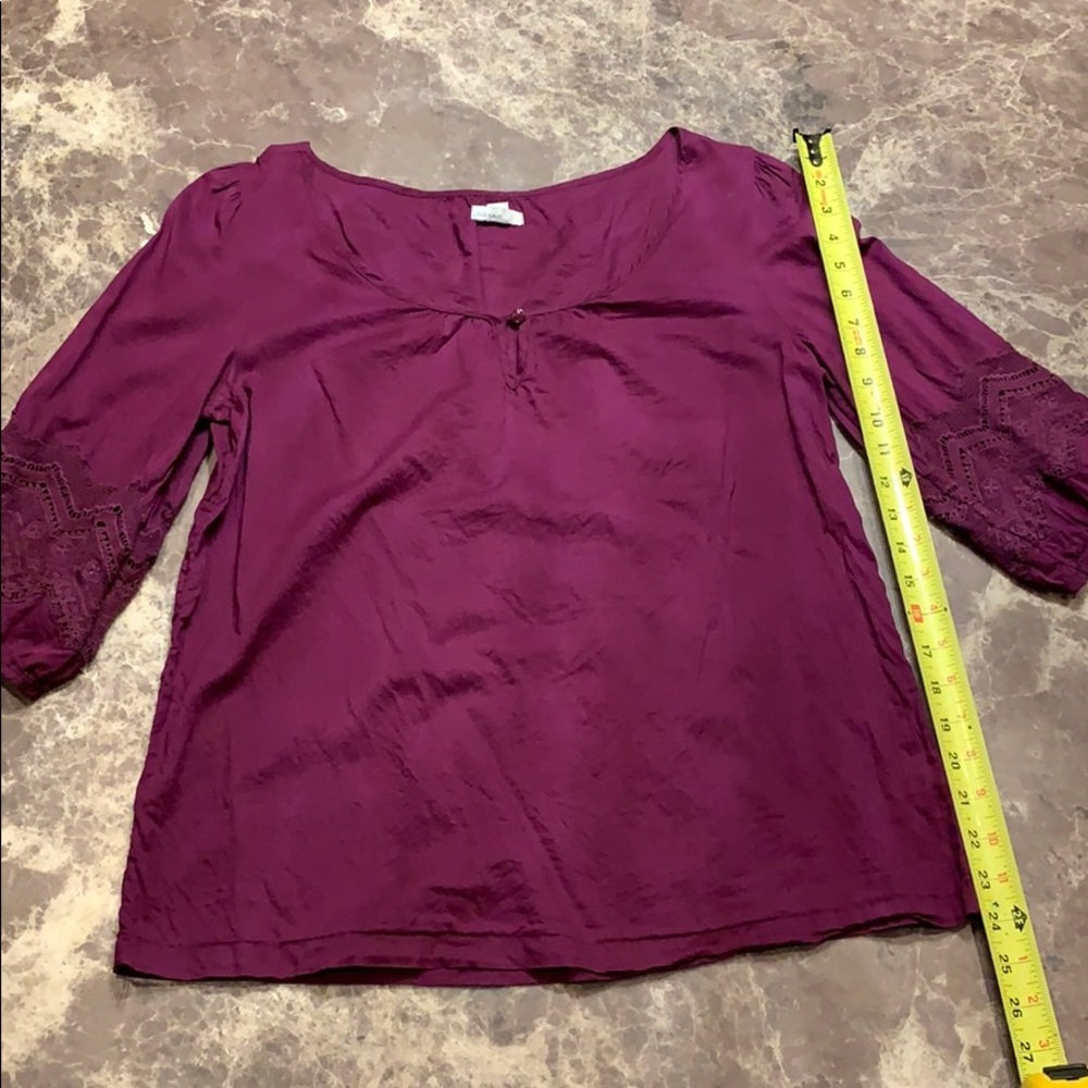 Old Navy blouse with sleeve detail.1
